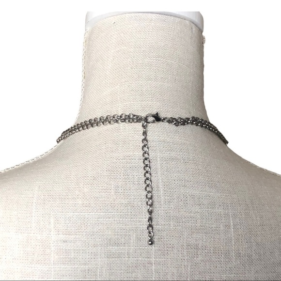 DOUBLE Layered Silver Tone Necklace Chain Necklace Clear Rhinestone Design - Picture 2 of 3